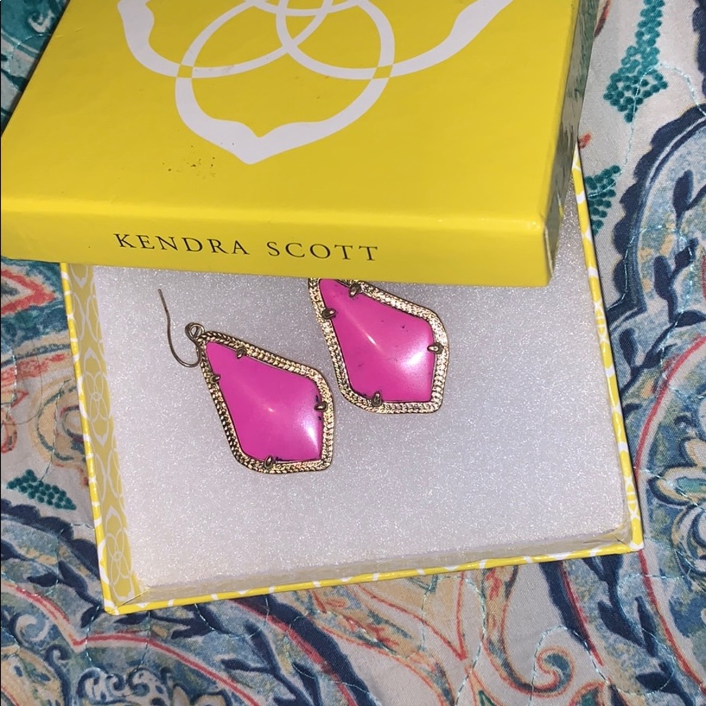 Kendra Scott earrings